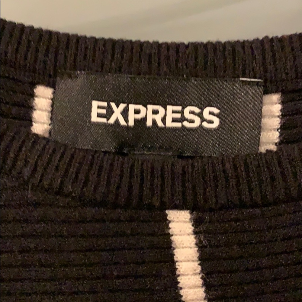Polyester Sweater - Picture 2 of 3